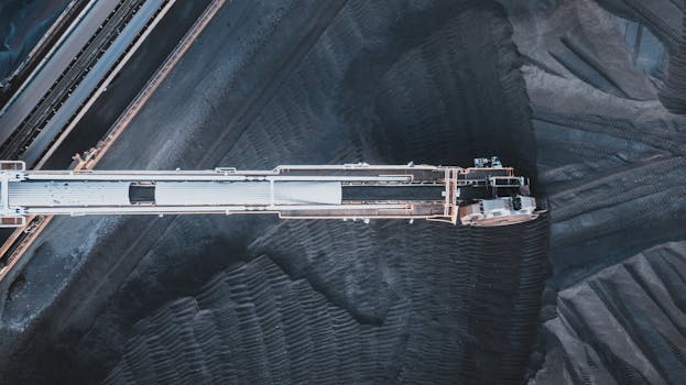  波动市场下的潜在价值；煤炭受益能源替代逻辑，商业航天调整或成布局良机。 股票财经