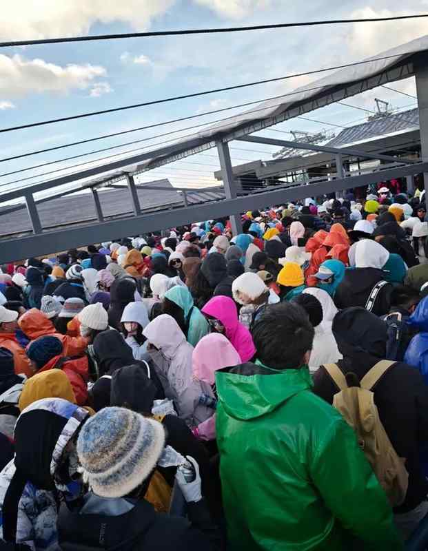  玉龙雪山索道险情深度复盘：高海拔极端天气下的运营安全警示录 新闻 玉龙雪山索道险情深度复盘：高海拔极端天气下的运营安全警示录 新闻