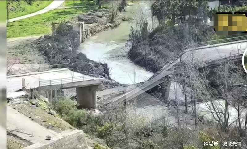  【深度解码】霍尔木兹困局：一场关于海峡主权的地缘博弈 新闻